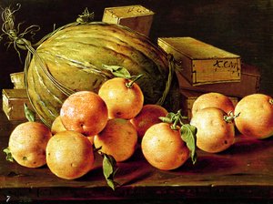 Natura morta di arance, meloni e scatole di dolci
